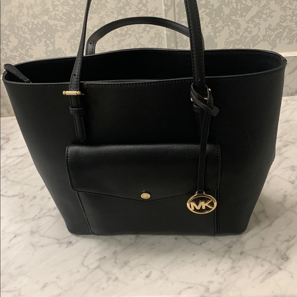 Michael Kors Black Leather Tote with Front Flap Pocket and MK Charm NWOT Zip Top - Picture 3 of 9